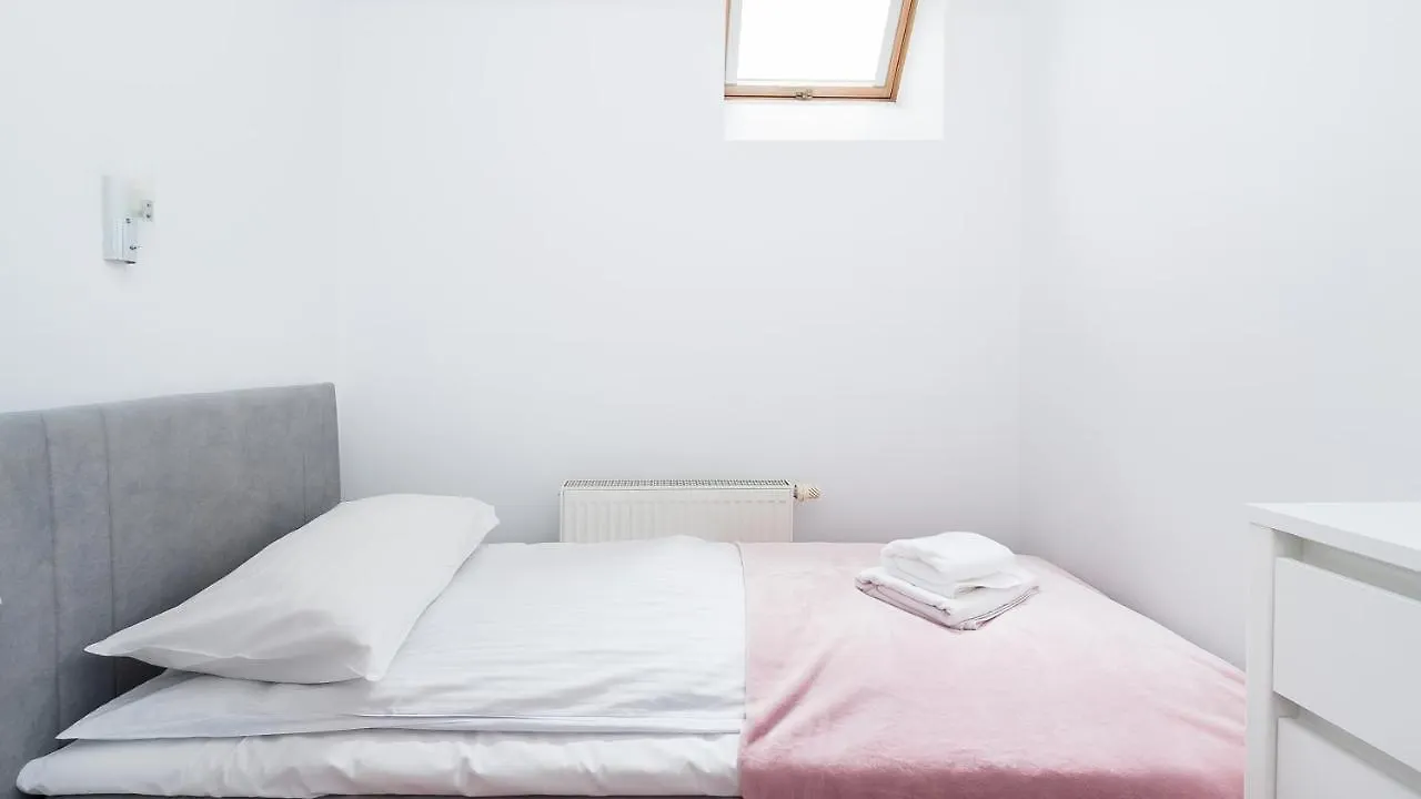 アパート Apartamenty Sun & Snow Centrum ザコパネ