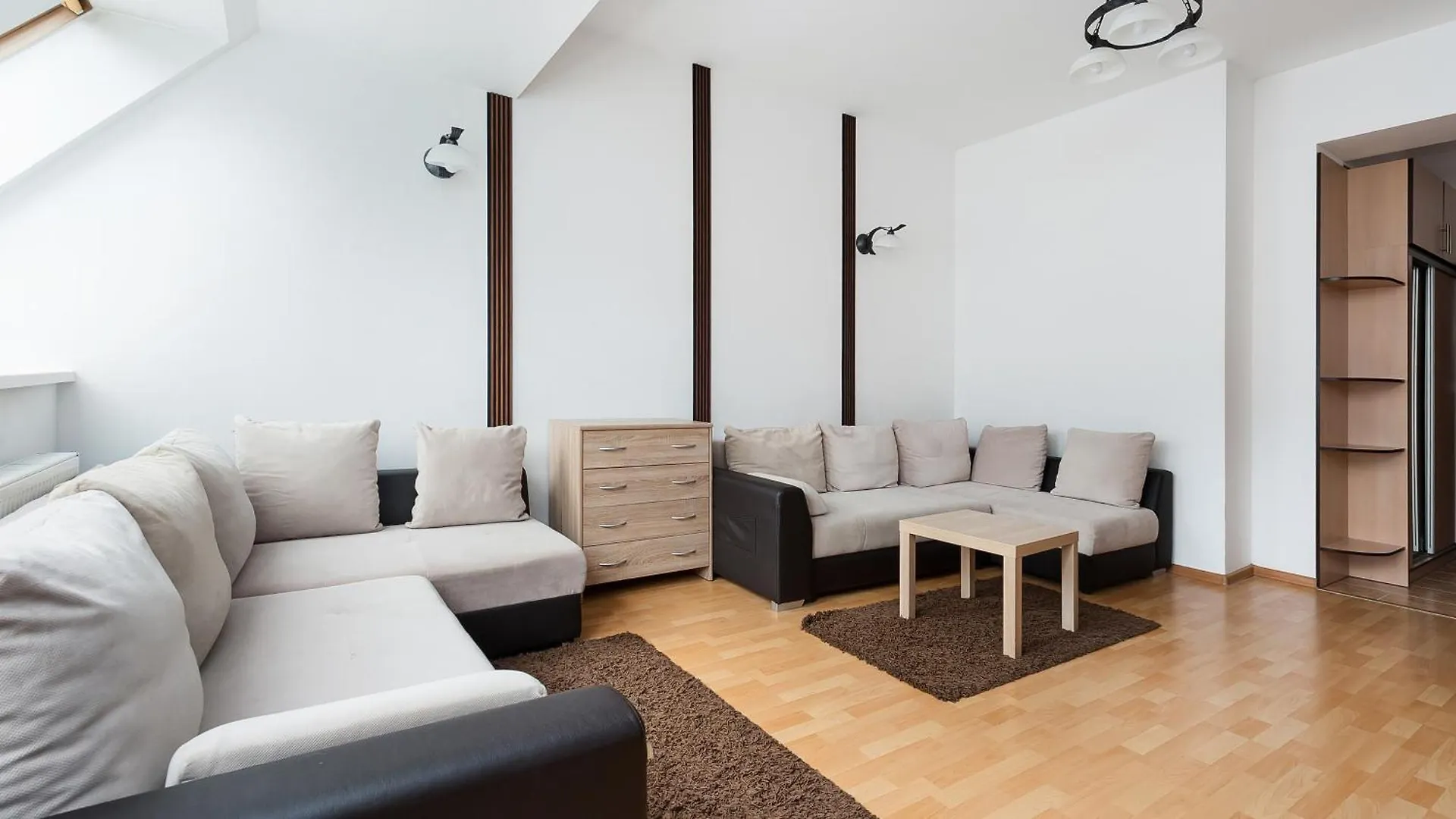 Apartamenty Sun & Snow Centrum ザコパネ