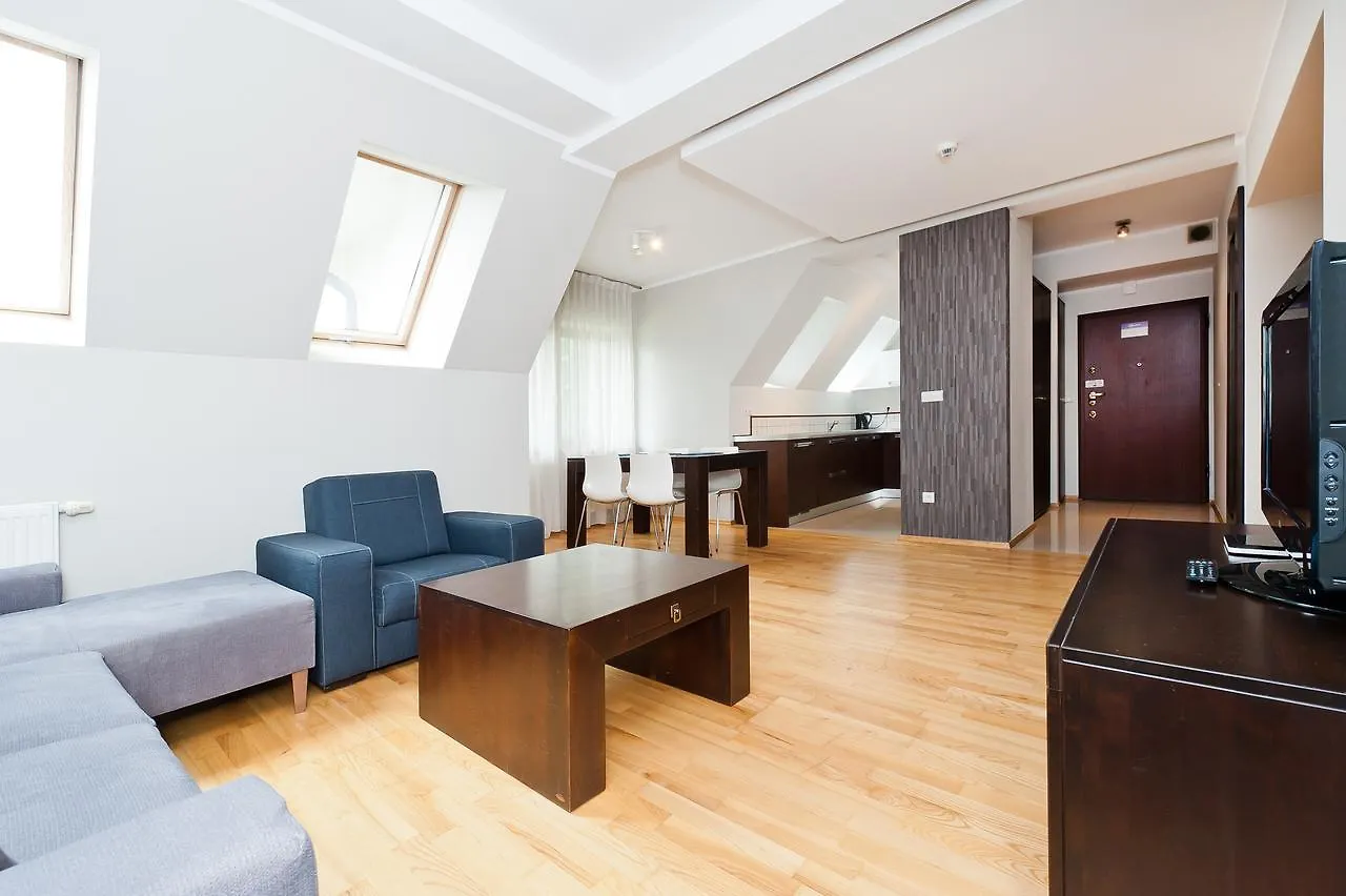 Apartamenty Sun & Snow Centrum ザコパネ